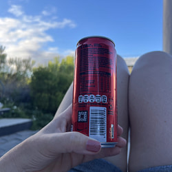 Coke Zero Kurze Auszeit mit einer eiskalten Coke Zero.